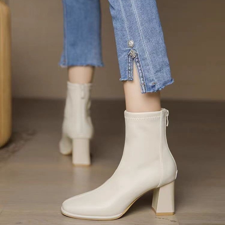 White short boots for women plus fleece this year's popular boots for fashionable square toe thick heel leather boots to make women look slim French high heel boots