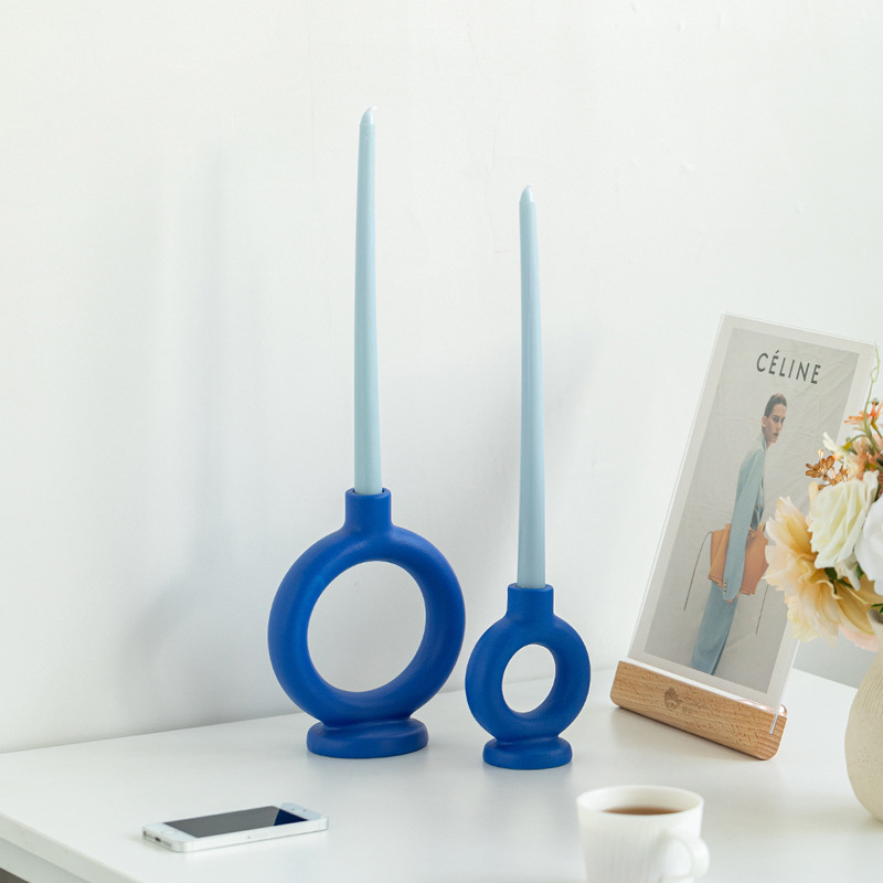 Simple light luxury Klein blue ceramic candlestick atmosphere ornaments decorate Meiju craft ornaments